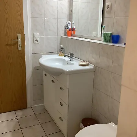 Gemuetliches Im Seterant/untergeschoss Essen