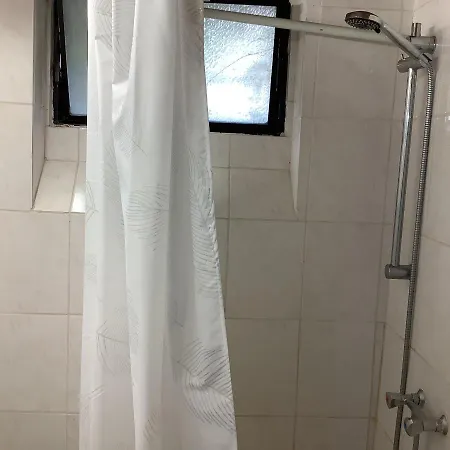 Gemuetliches Im Seterant/untergeschoss * Essen