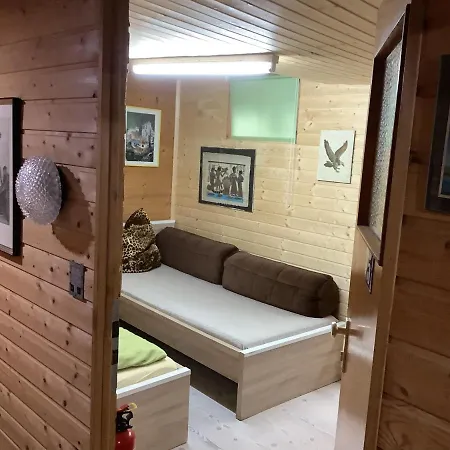 Gemuetliches Im Seterant/untergeschoss Quarto em Acomodações Particulares *