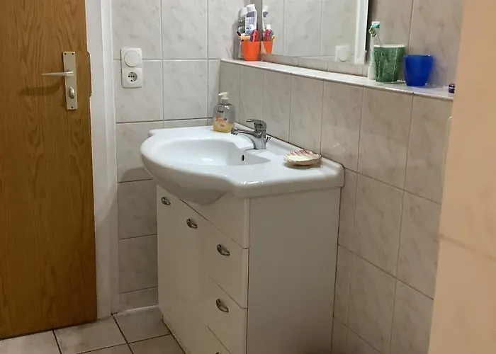 Gemuetliches Im Seterant/untergeschoss Essen